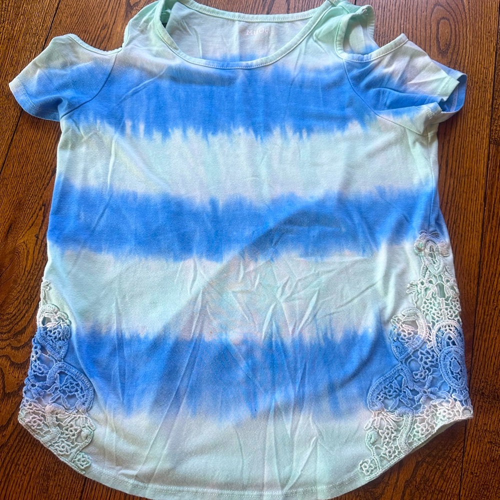 Girls blue/green tie dye shirt